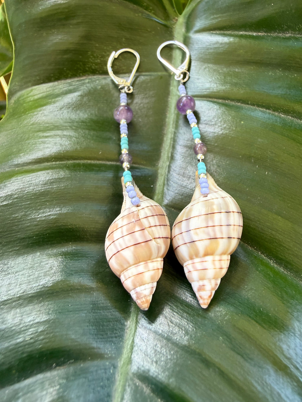 Small Banded Tulip earrings