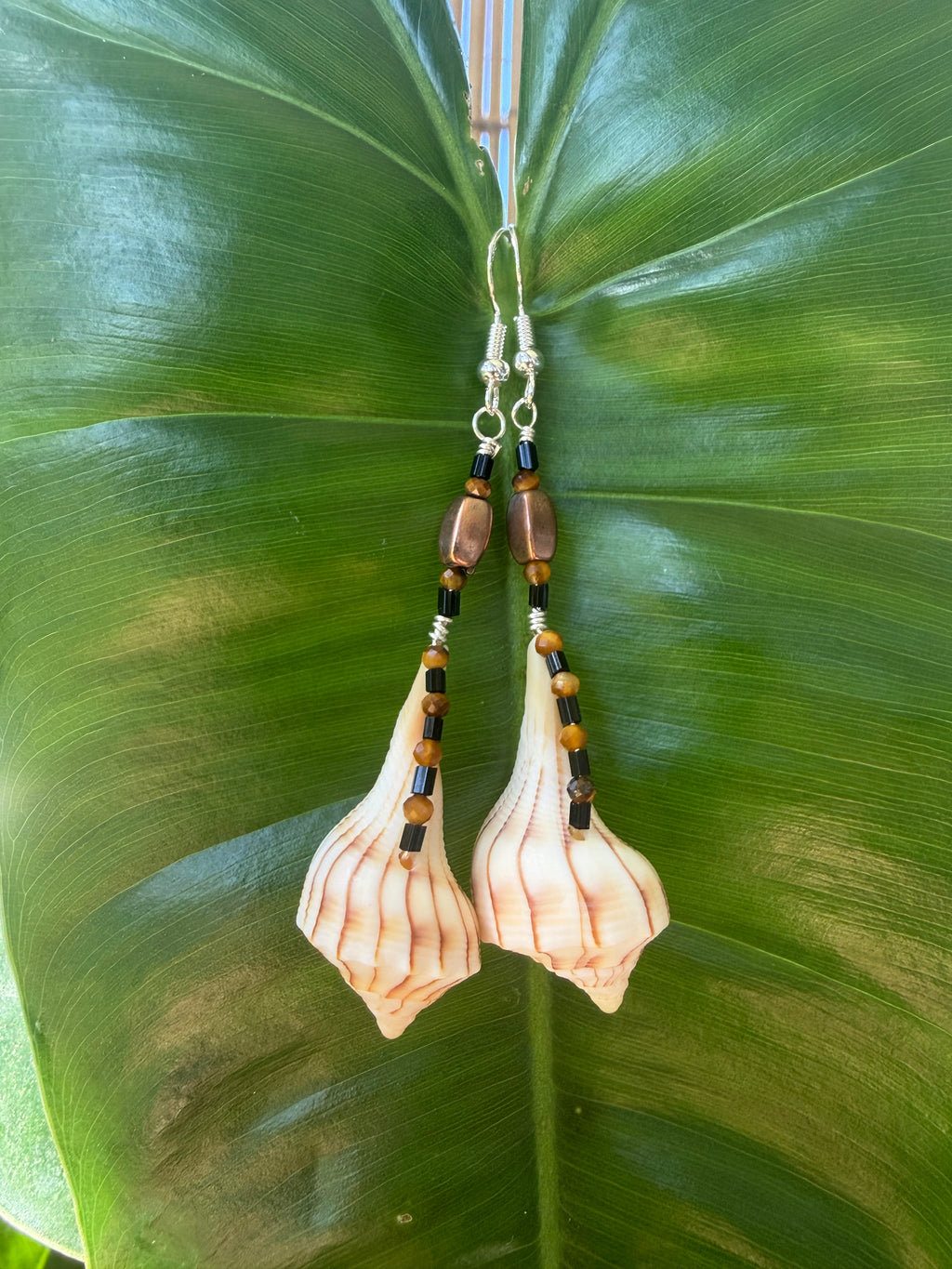 Tigers eye and bronze bead lightning whelk
