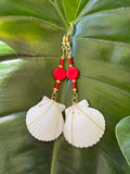 White Scallop w/ Gold wire wrap.