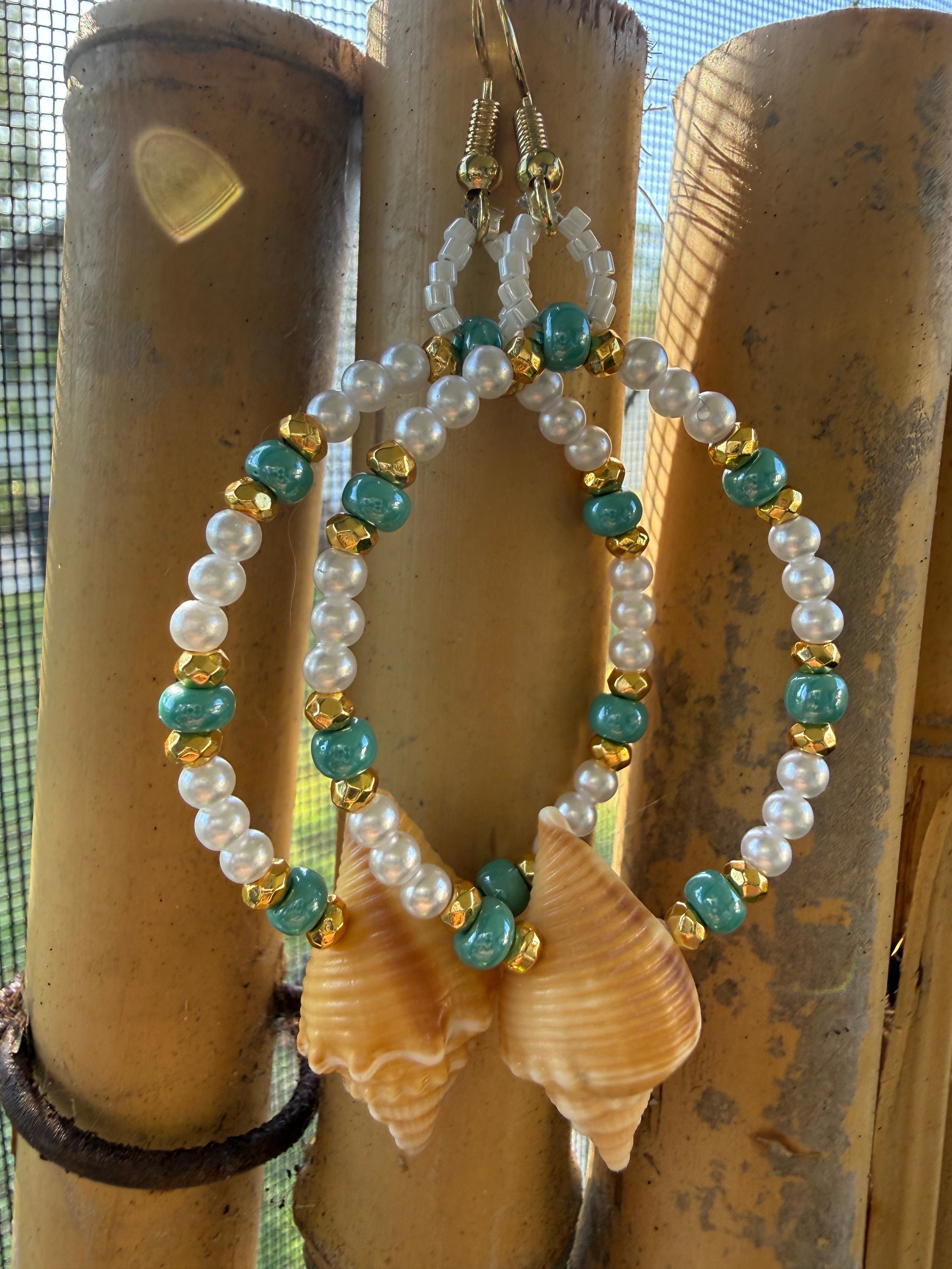 Florida Fighting Conch, turquoise and pearls hoop earrings